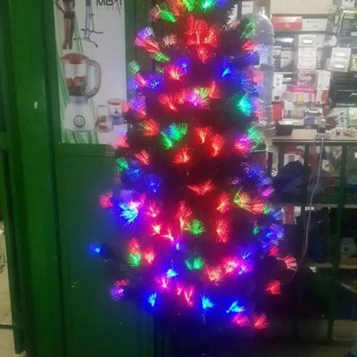 Artificial Christmas Tree With inbuiltLight 7FT - Image 3