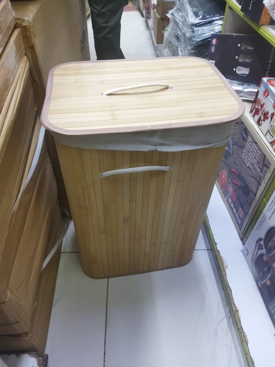 Wooden laundry basket - Image 3