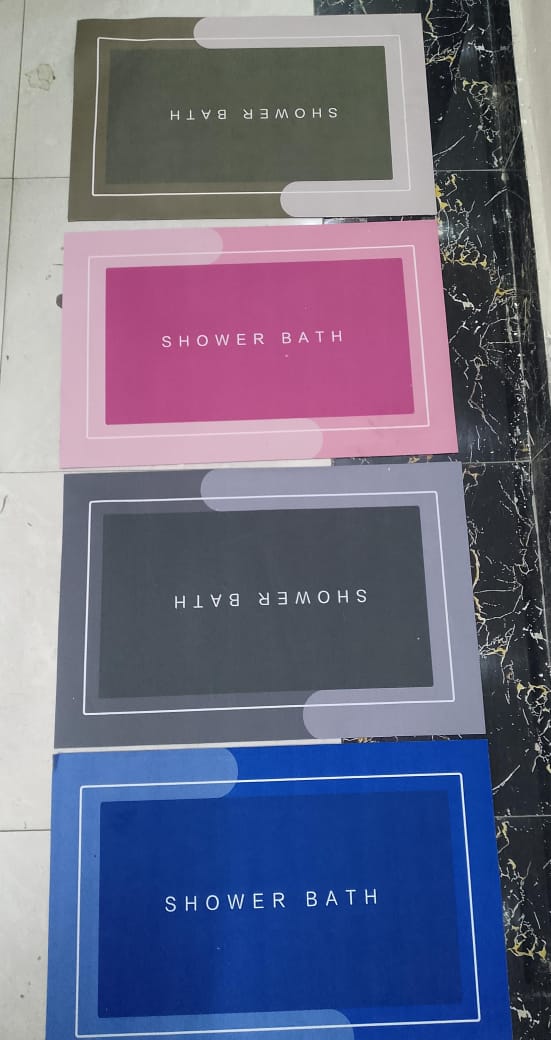 Anti slip bathroom mat