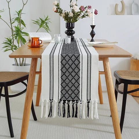 Table runner